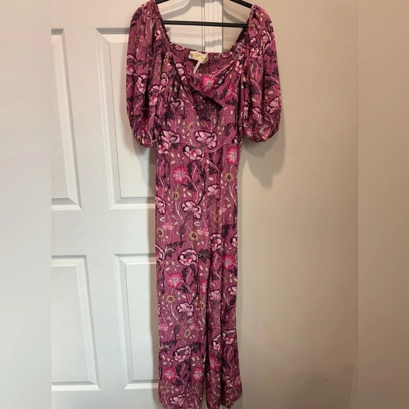 Free People Jen's Pirate Booty
Baroque Highgrove Jumpsuit Size : S - Picture 10 of 15